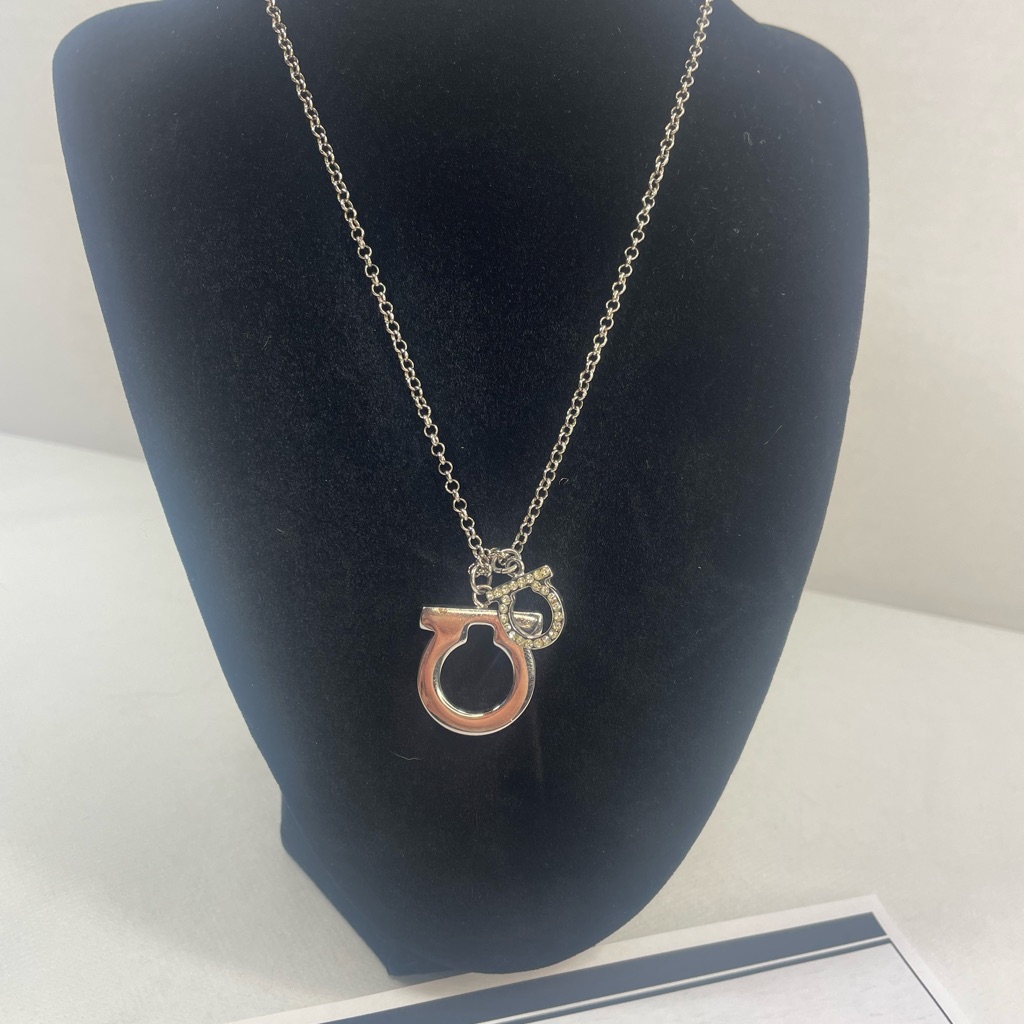 Authentic Salvatore Ferragamo Silver Tone Giancini Necklace Box And Certificate 199$